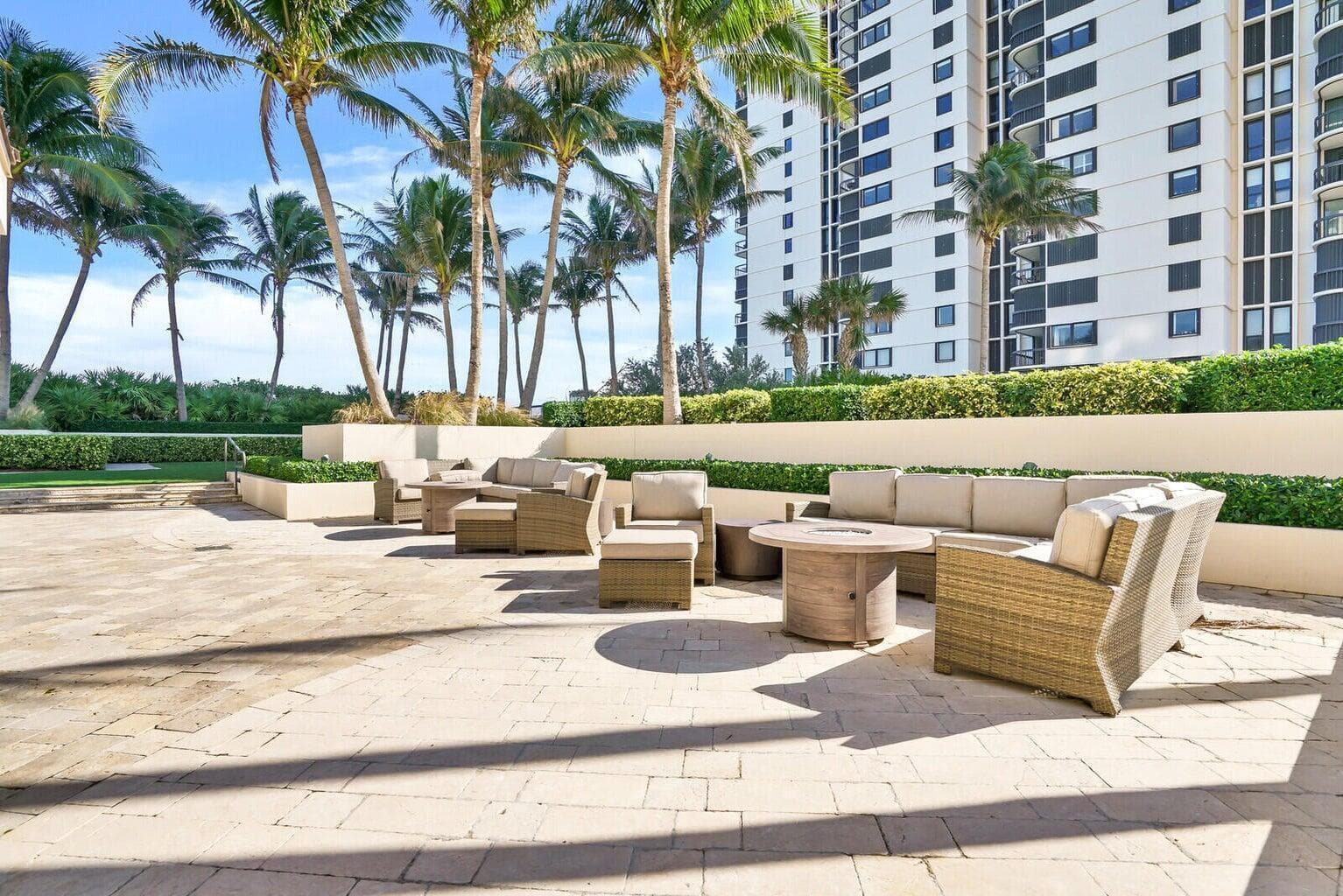 5380 N Ocean Drive # 18j, Singer Island, FL 33404 photo 4