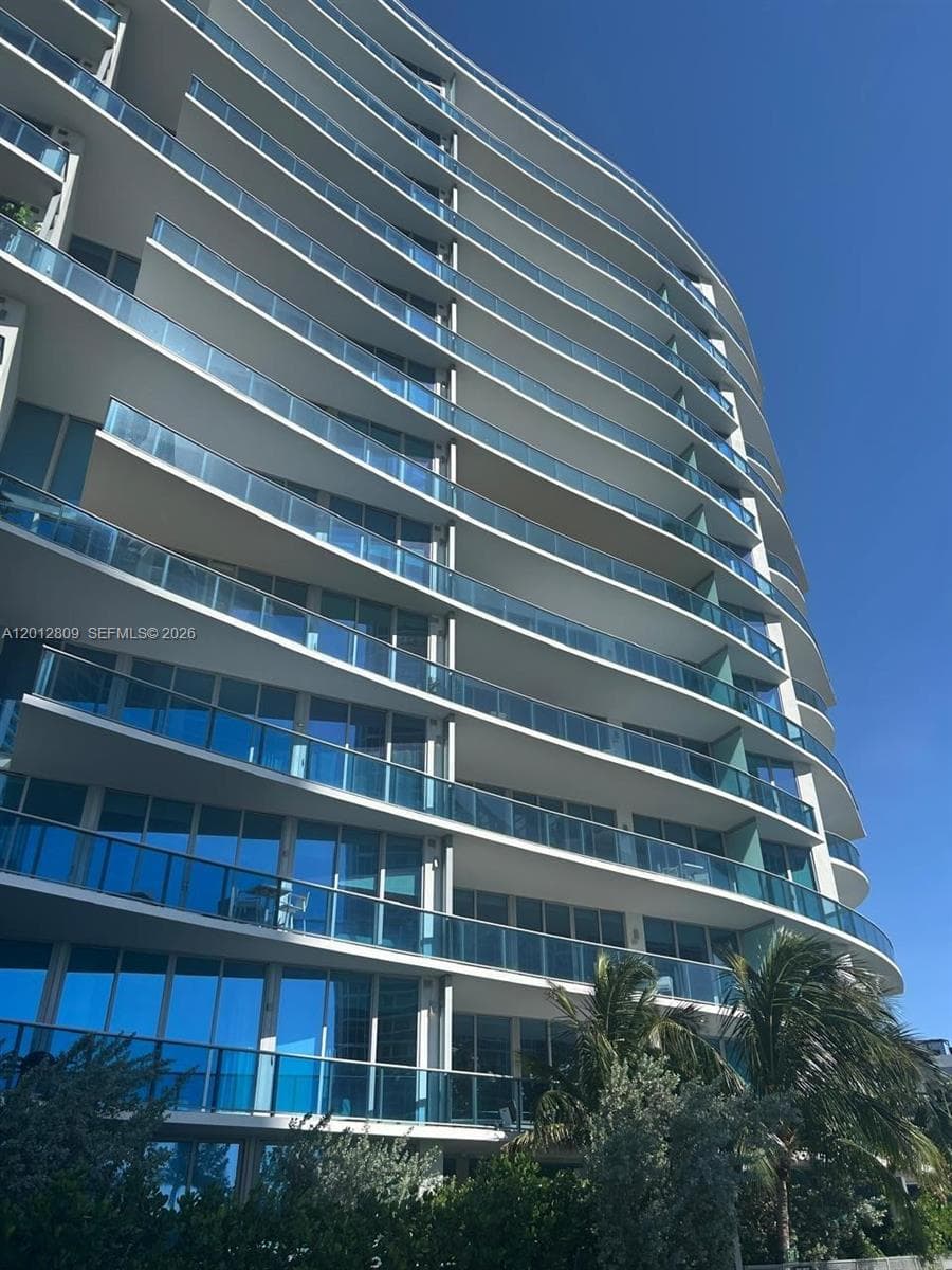 17550 Collins Ave # 1204, Sunny Isles Beach, FL 33160
