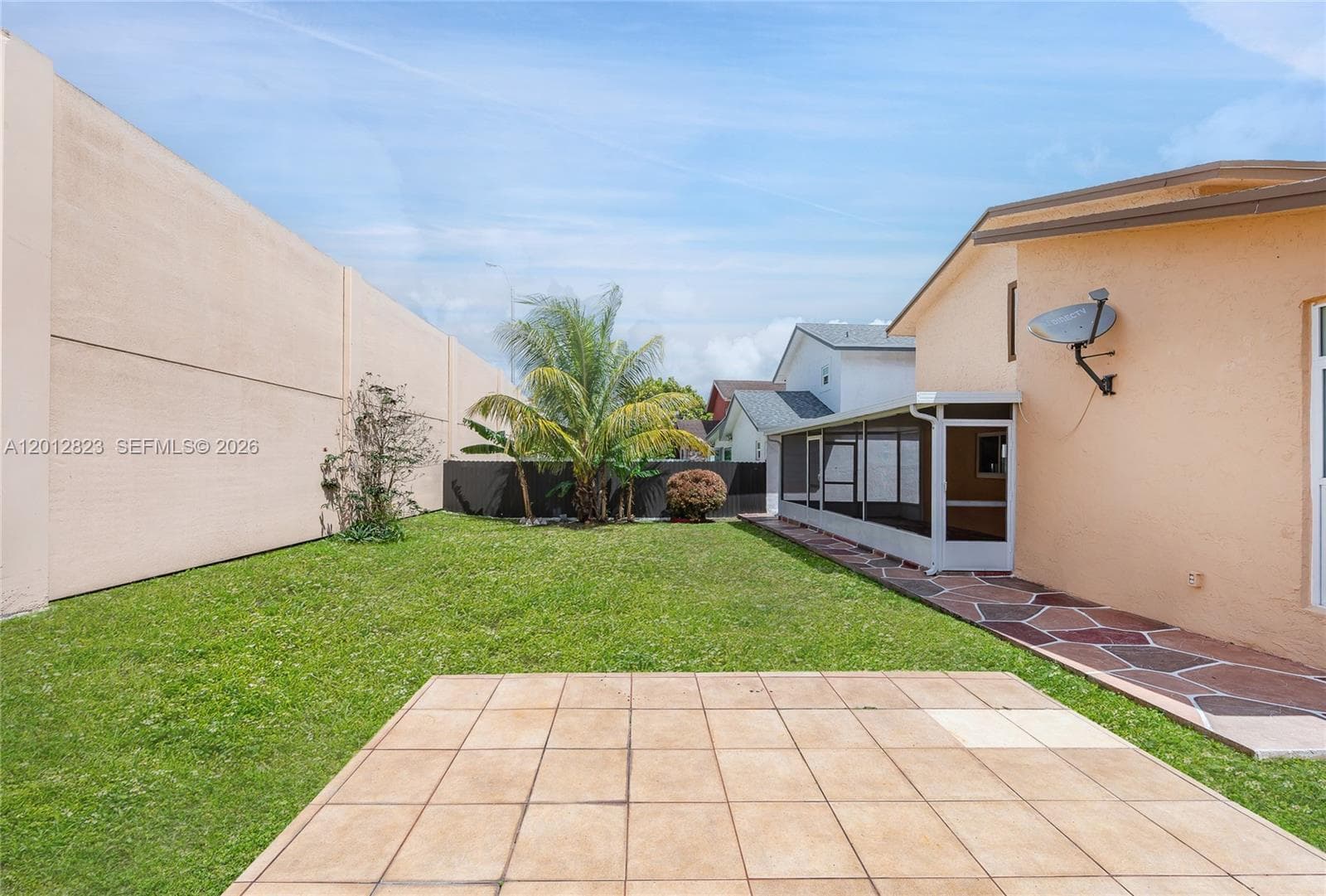 1007 NW 106th Ave Cir, Miami, FL 33172 photo 3
