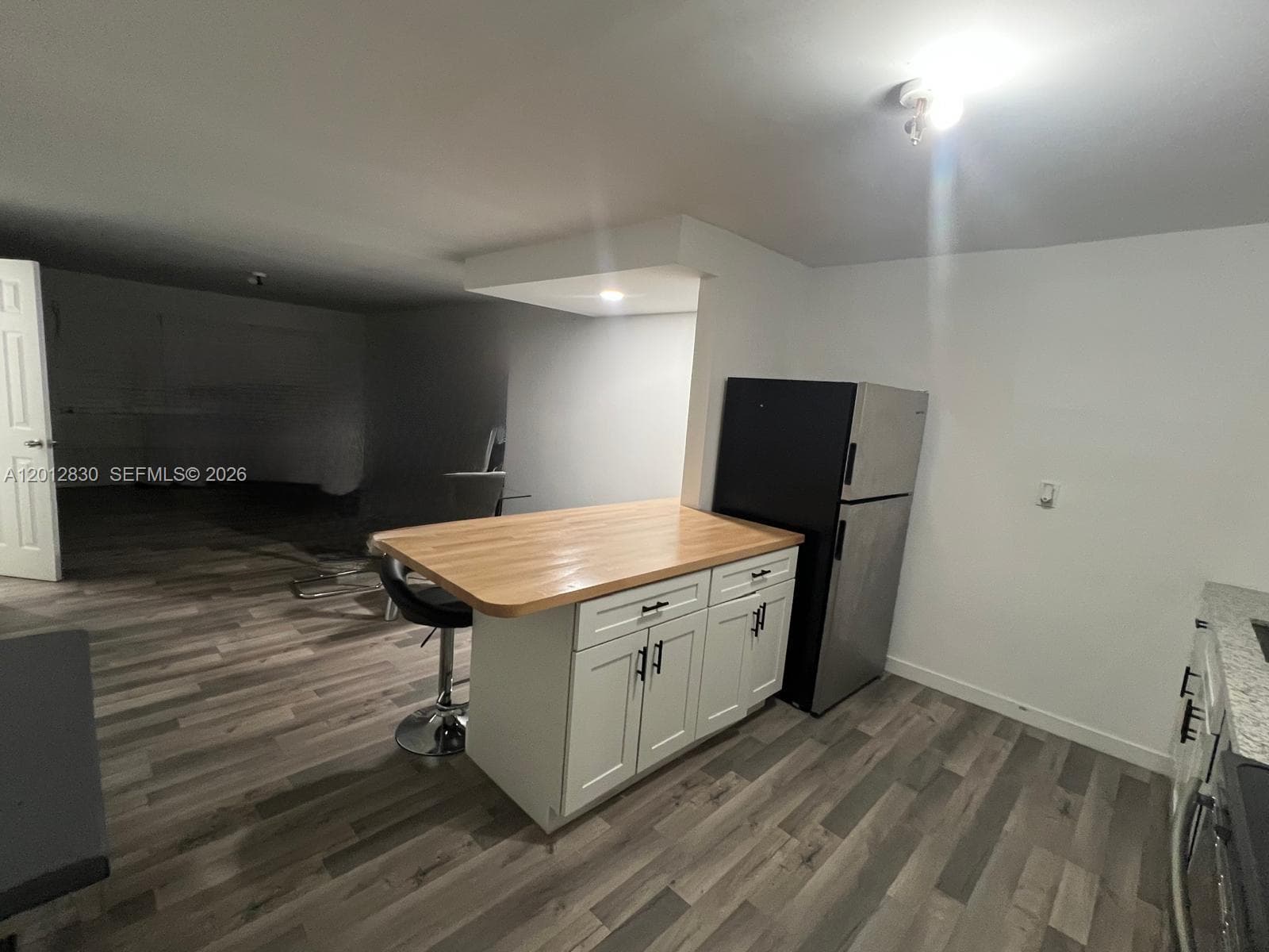 1560 NE 151st St # 102, Miami, FL 33162 photo 2