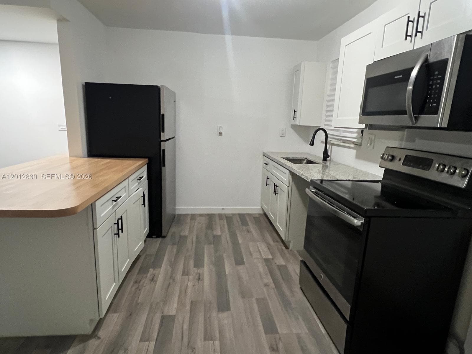 1560 NE 151st St # 102, Miami, FL 33162 photo 4