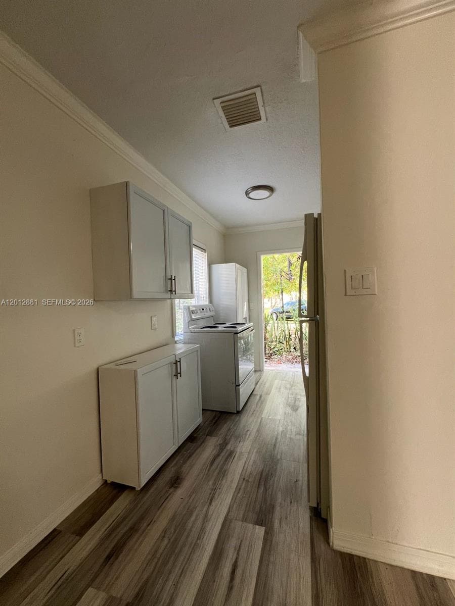 915 N 19th Ave, Hollywood, FL 33020 photo 3