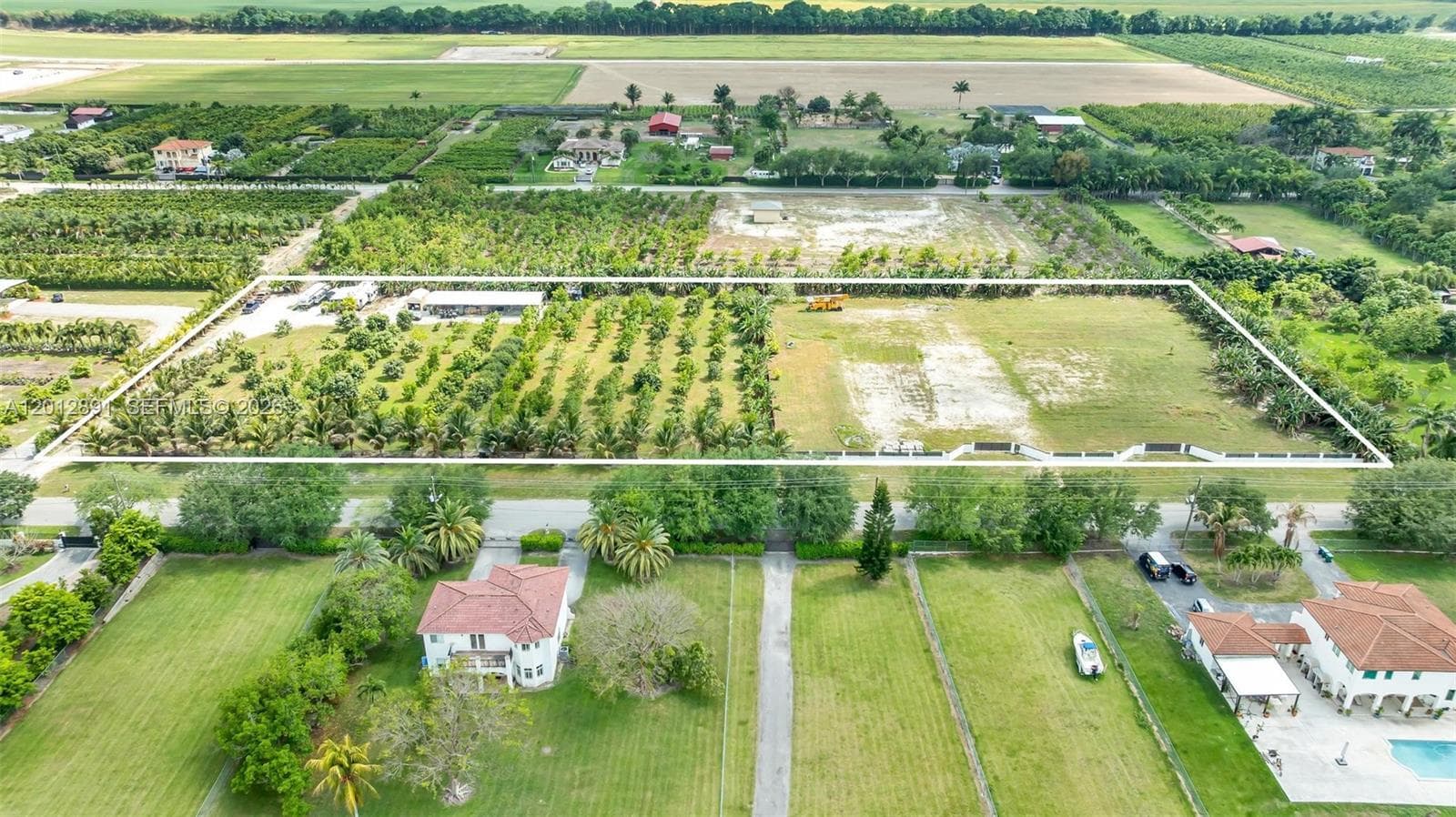 104 SW st, Miami, FL 33196