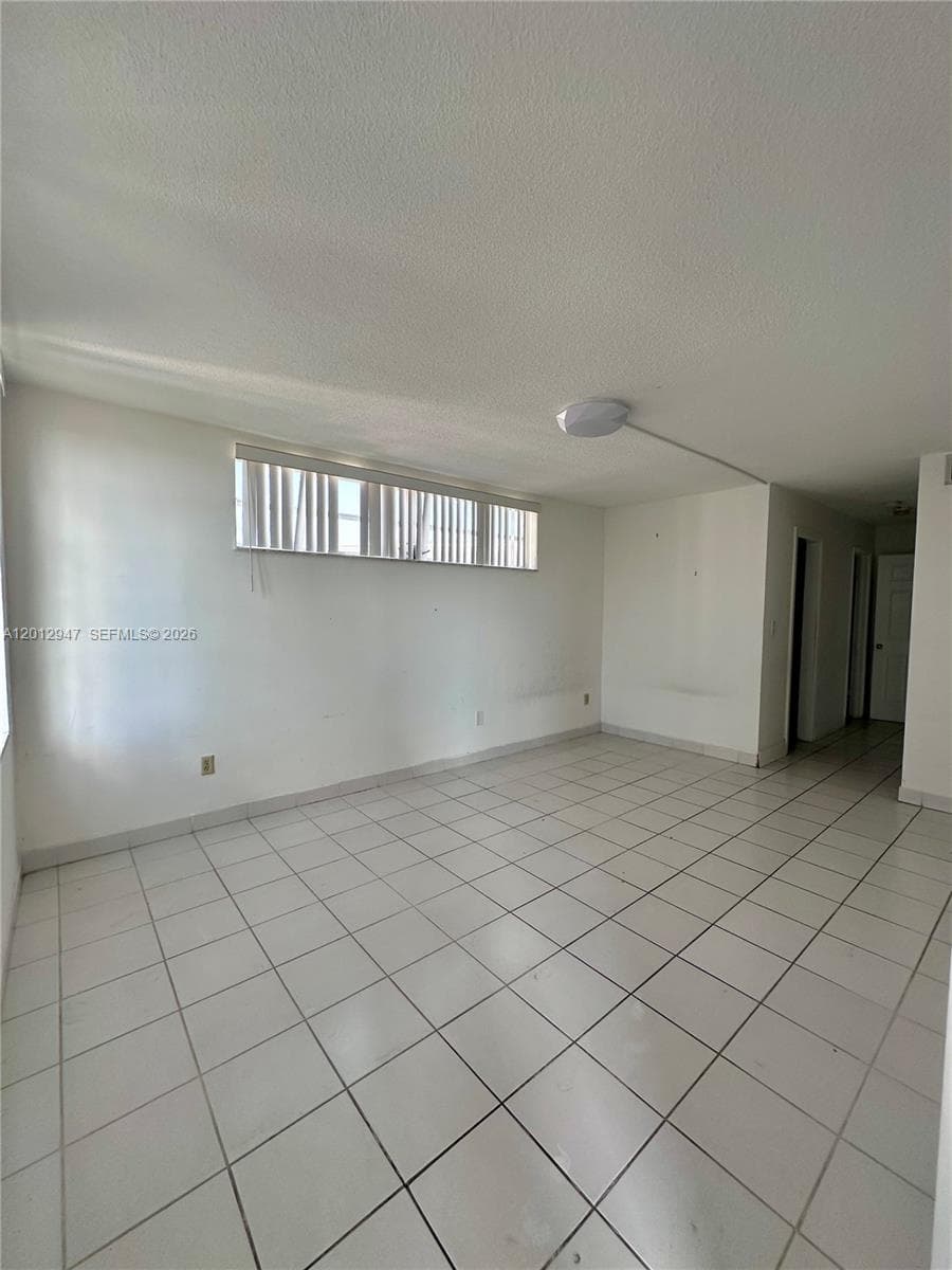1501 NE 191st St # C412, Miami, FL 33179 photo 4