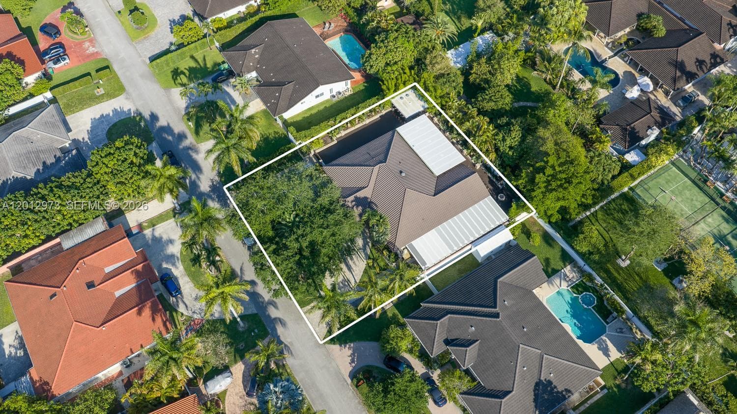 10570 SW 56th Ter, Miami, FL 33173 photo 4