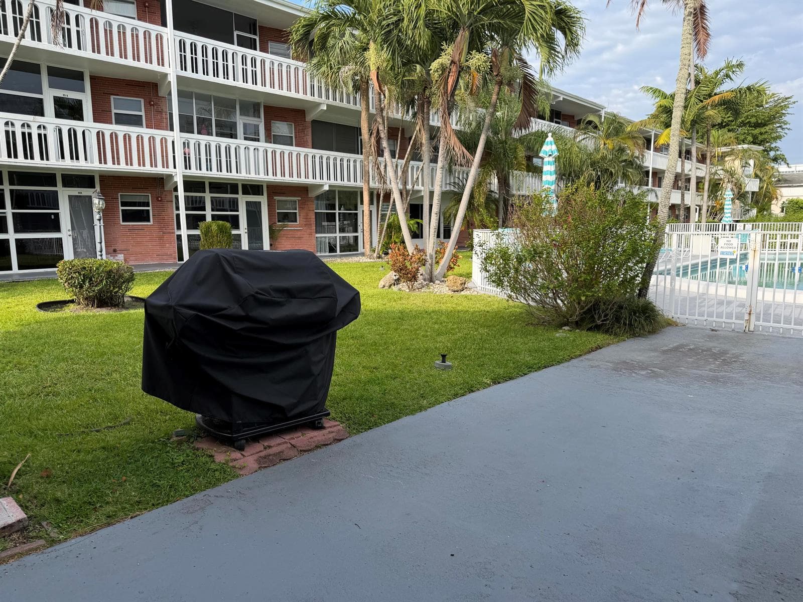161 NE 10th Avenue # 12b, Hallandale Beach, FL 33009 photo 5
