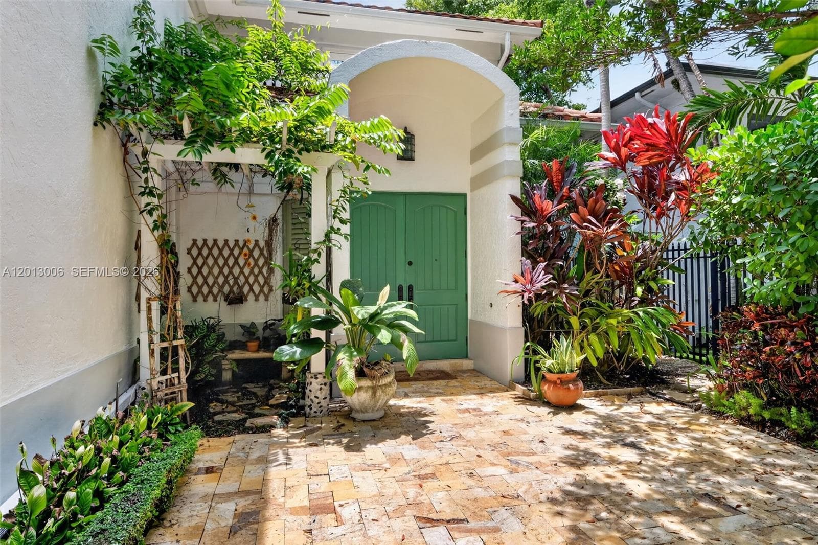 1818 Espanola Dr, Miami, FL 33133 photo 2