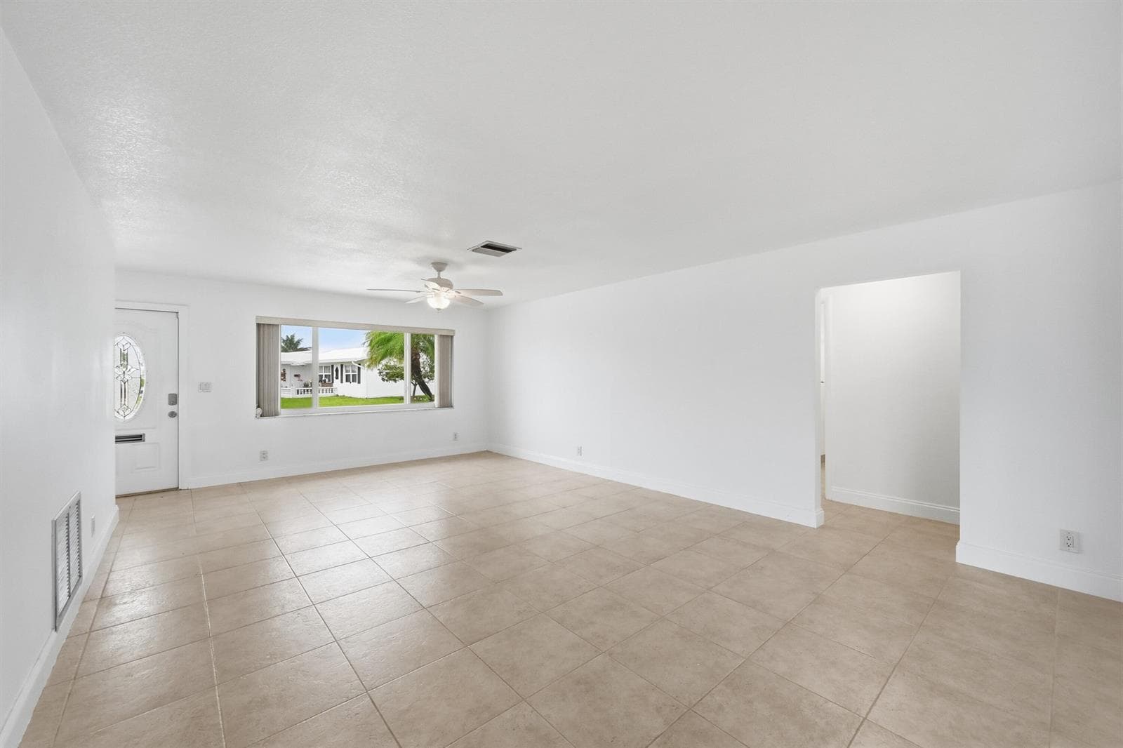 1316 SW 23rd Street, Boynton Beach, FL 33426 photo 5