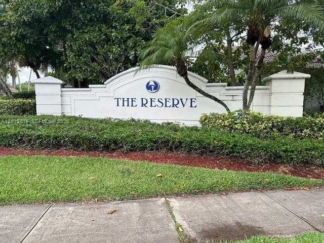 17110 NW 10th St, Pembroke Pines, FL 33028 photo 2