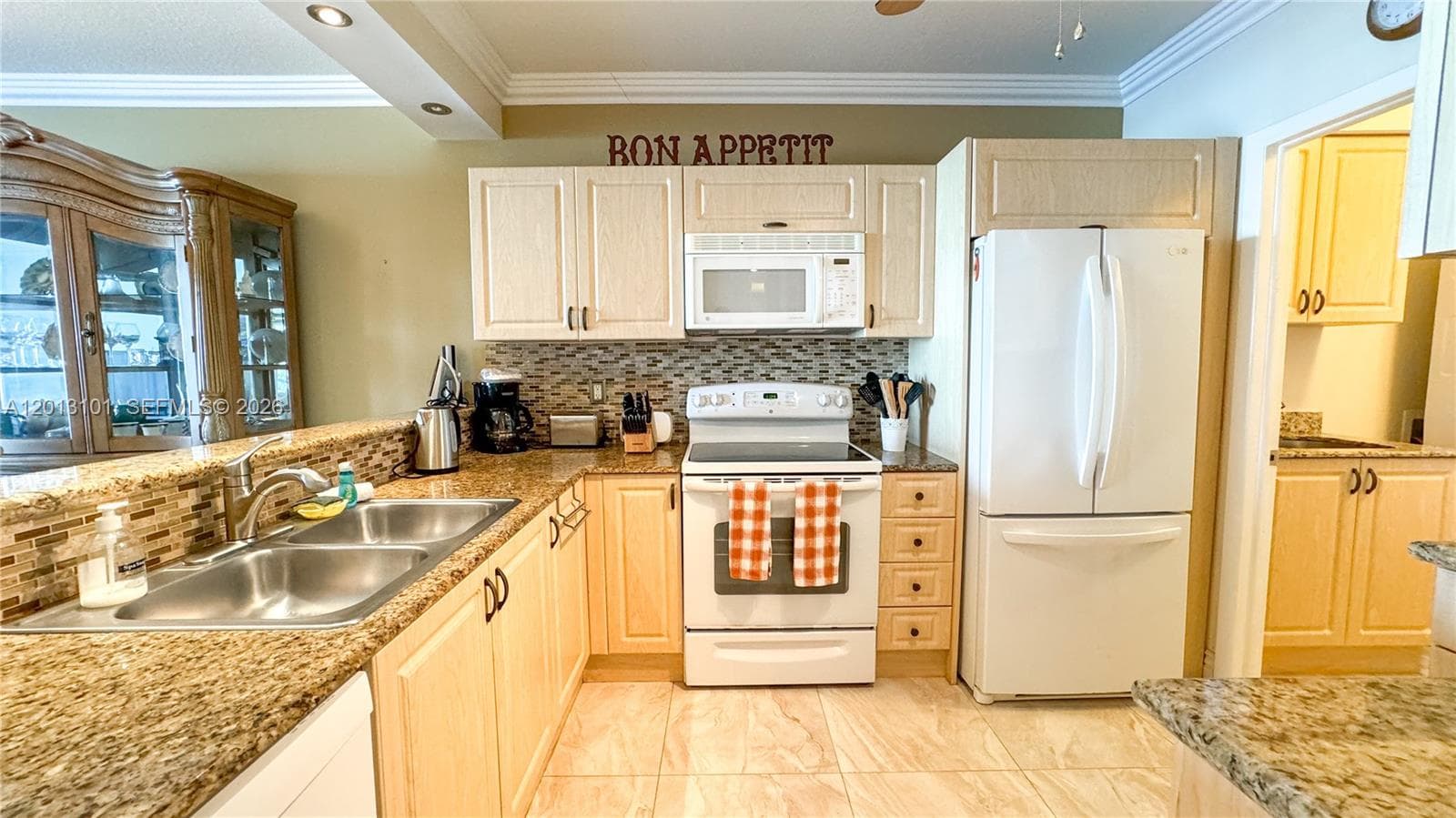 18100 N Bay Rd # 1106, Sunny Isles Beach, FL 33160 photo 4