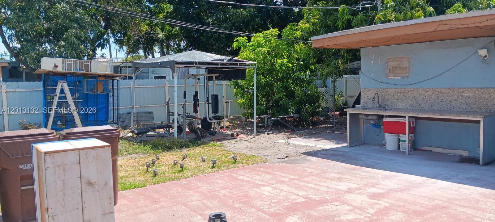 940 E 9th Pl, Hialeah, FL 33010 photo 3