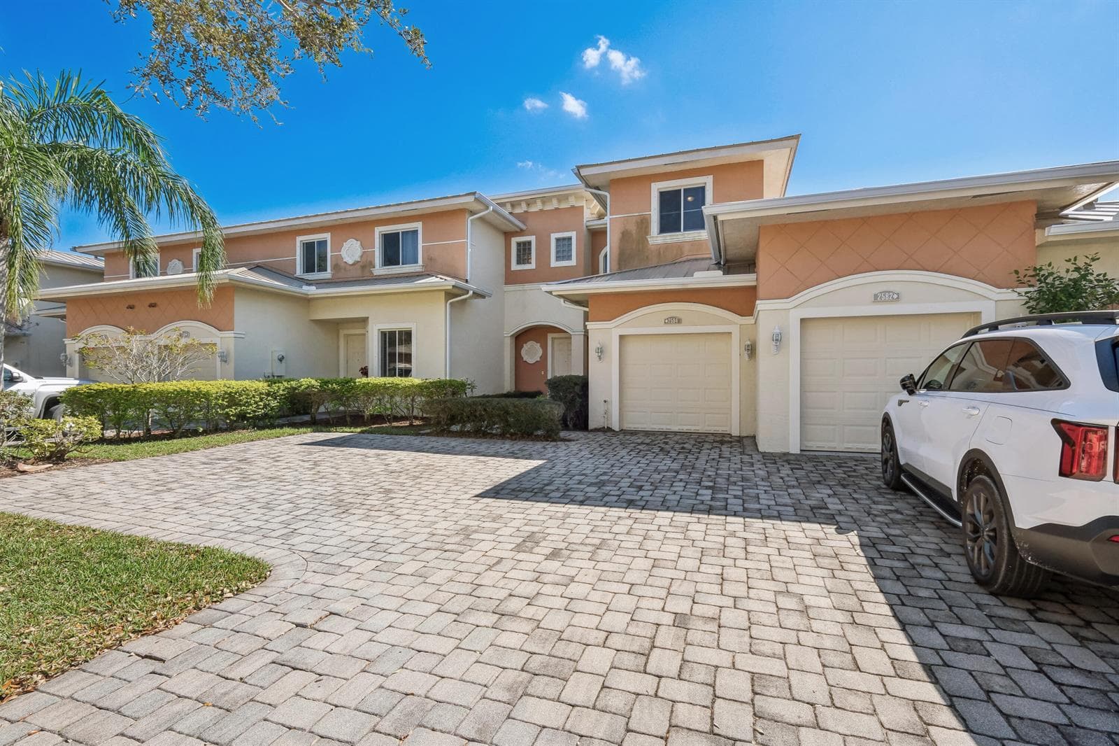 2584 SW Stockbridge Sq Square SW, Vero Beach, FL 32962 photo 5
