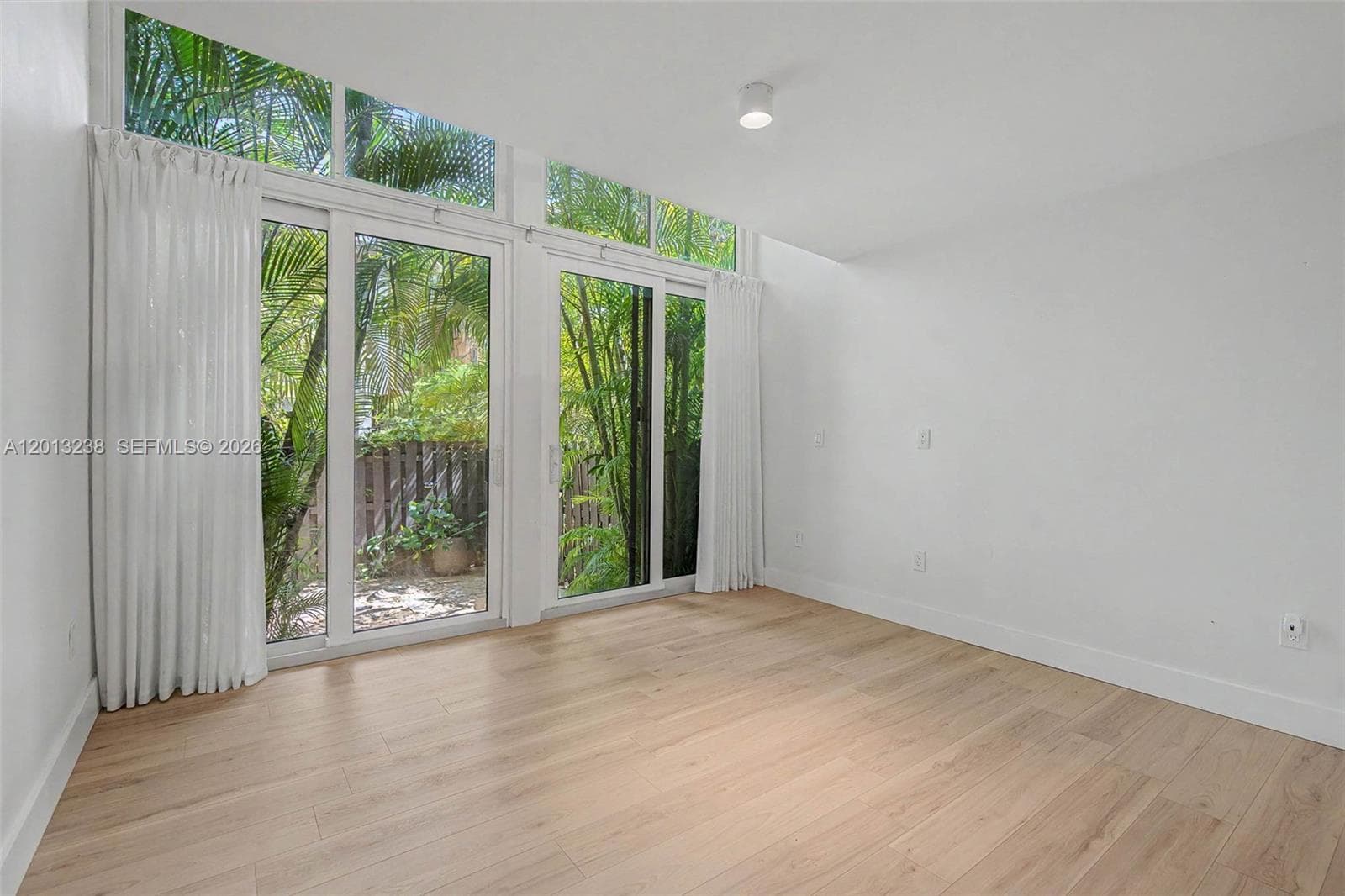 2984 Mary St, Miami, FL 33133 photo 3