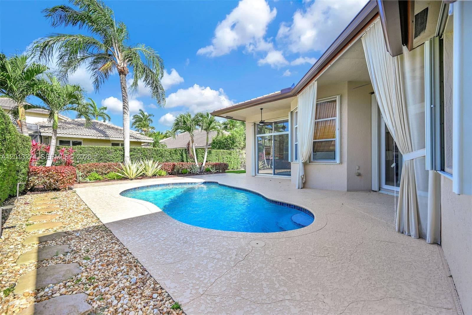 2553 Jardin Manor, Weston, FL 33327 photo 4