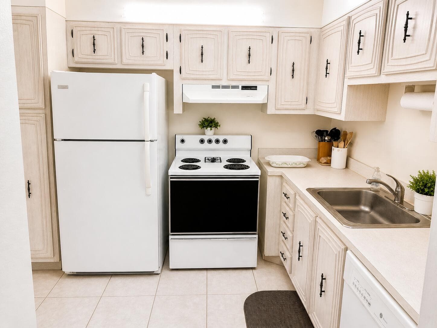 2831 Somerset Drive # 305, Lauderdale Lakes, FL 33311 photo 5