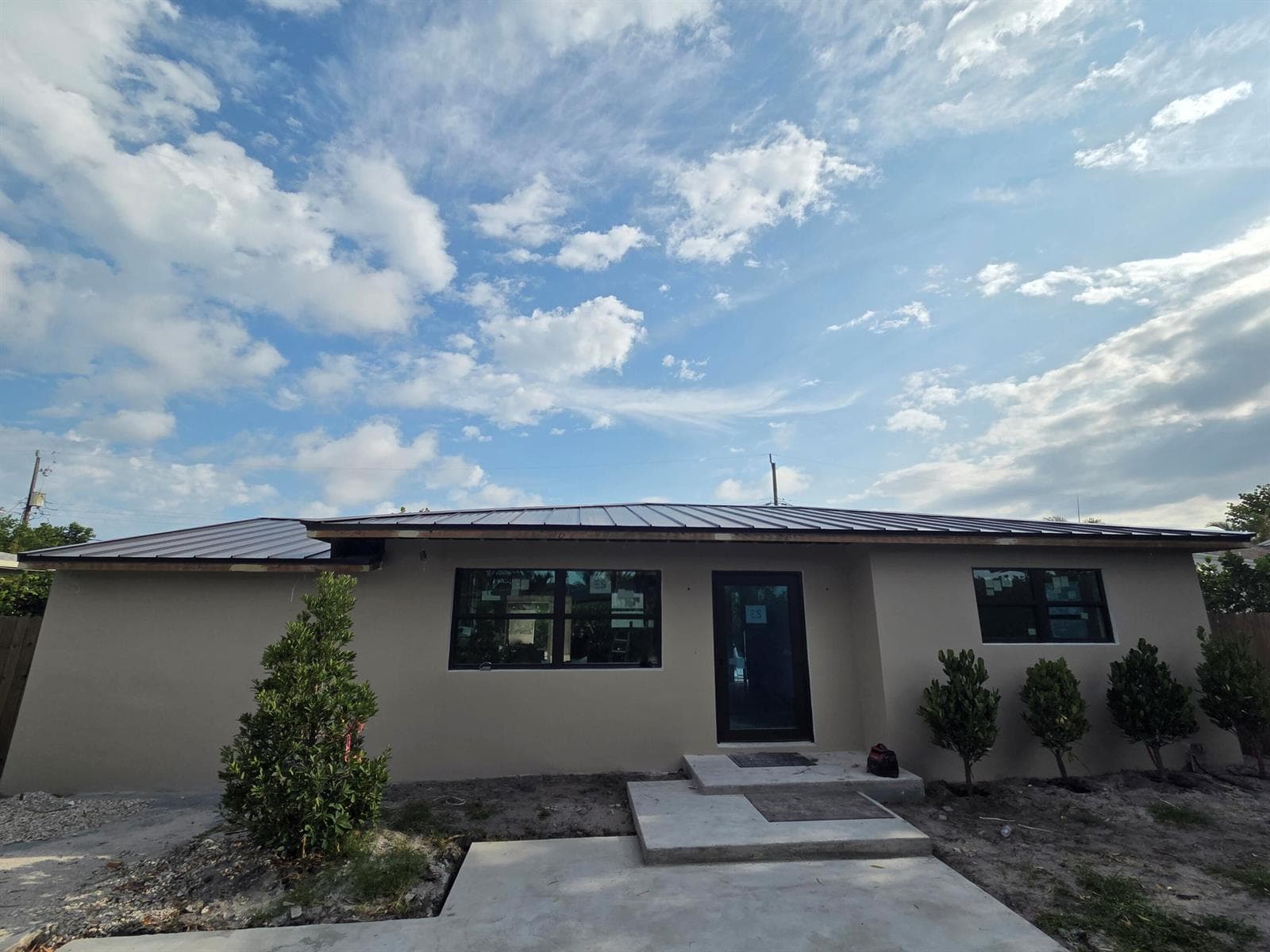 329 Laurie Road, West Palm Beach, FL 33405 photo 3