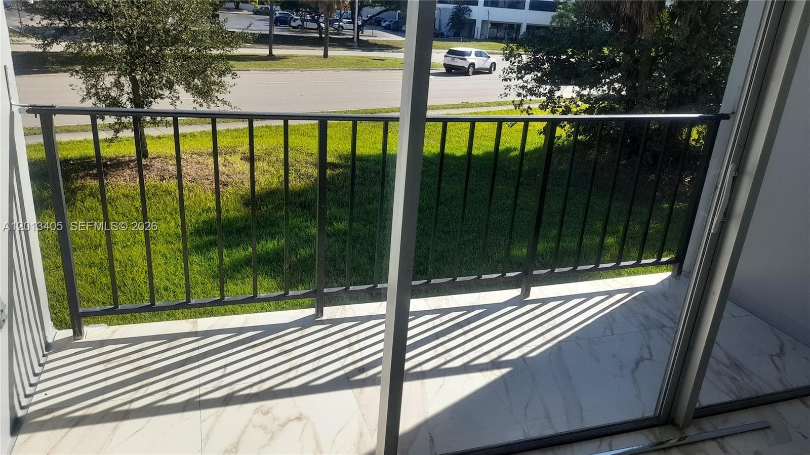 310 Fontainebleau Blvd # 203, Miami, FL 33172 photo 3
