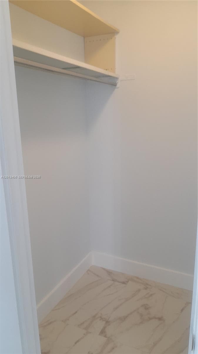 310 Fontainebleau Blvd # 203, Miami, FL 33172 photo 4