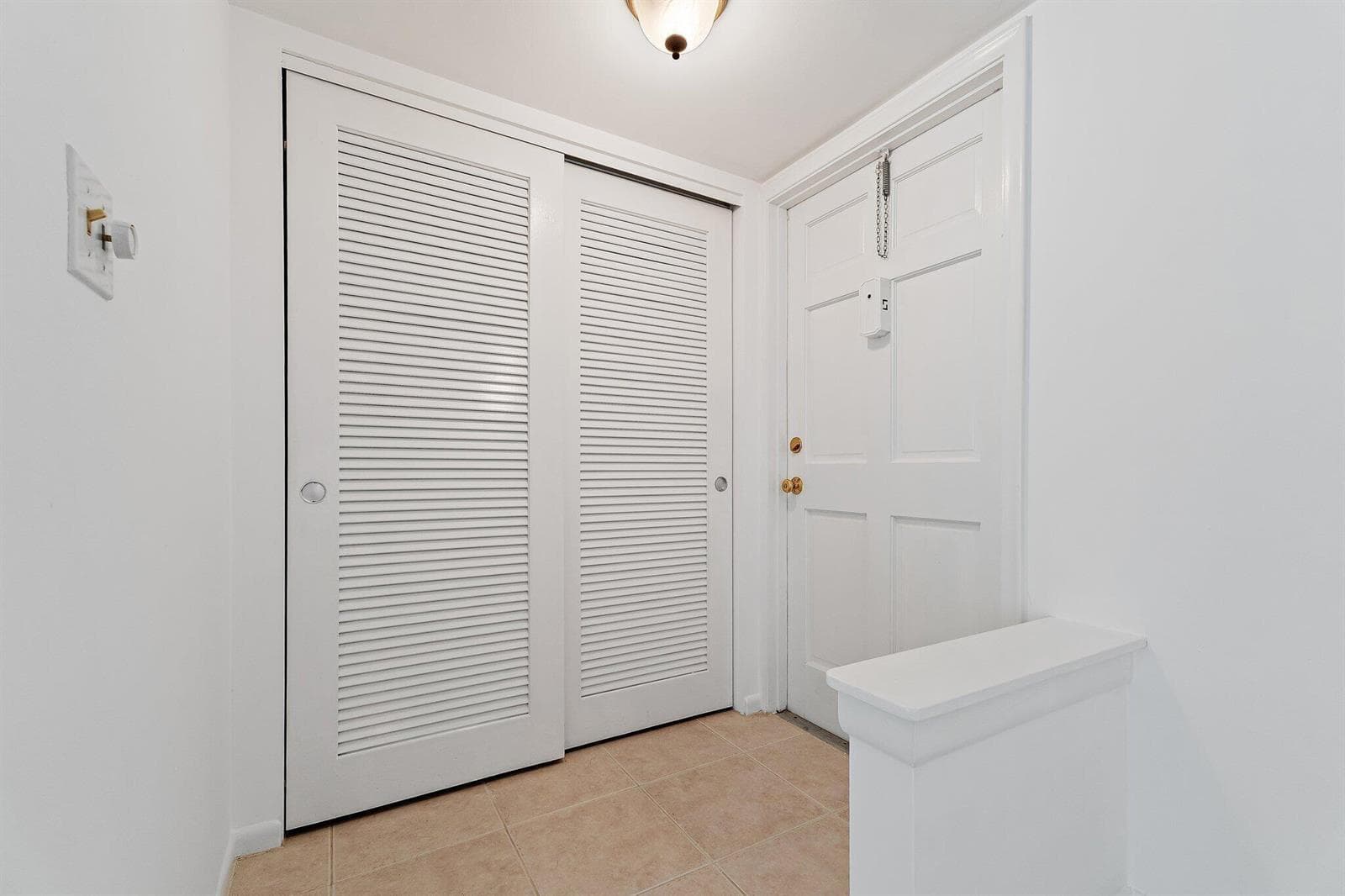 5570 Tamberlane Circle # 131, Palm Beach Gardens, FL 33418 photo 3