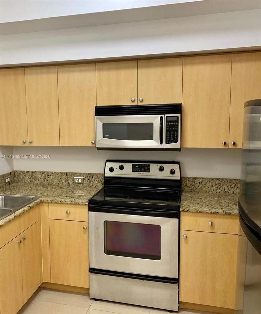 2841 NE 185th St # 507, Aventura, FL 33180 photo 2