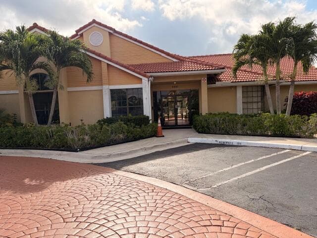 5661 Riverside Drive # 203b7, Coral Springs, FL 33067 photo 4