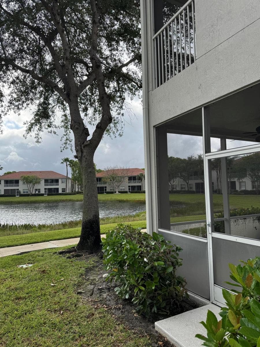 2140 Wingate Bend, Wellington, FL 33414 photo 2