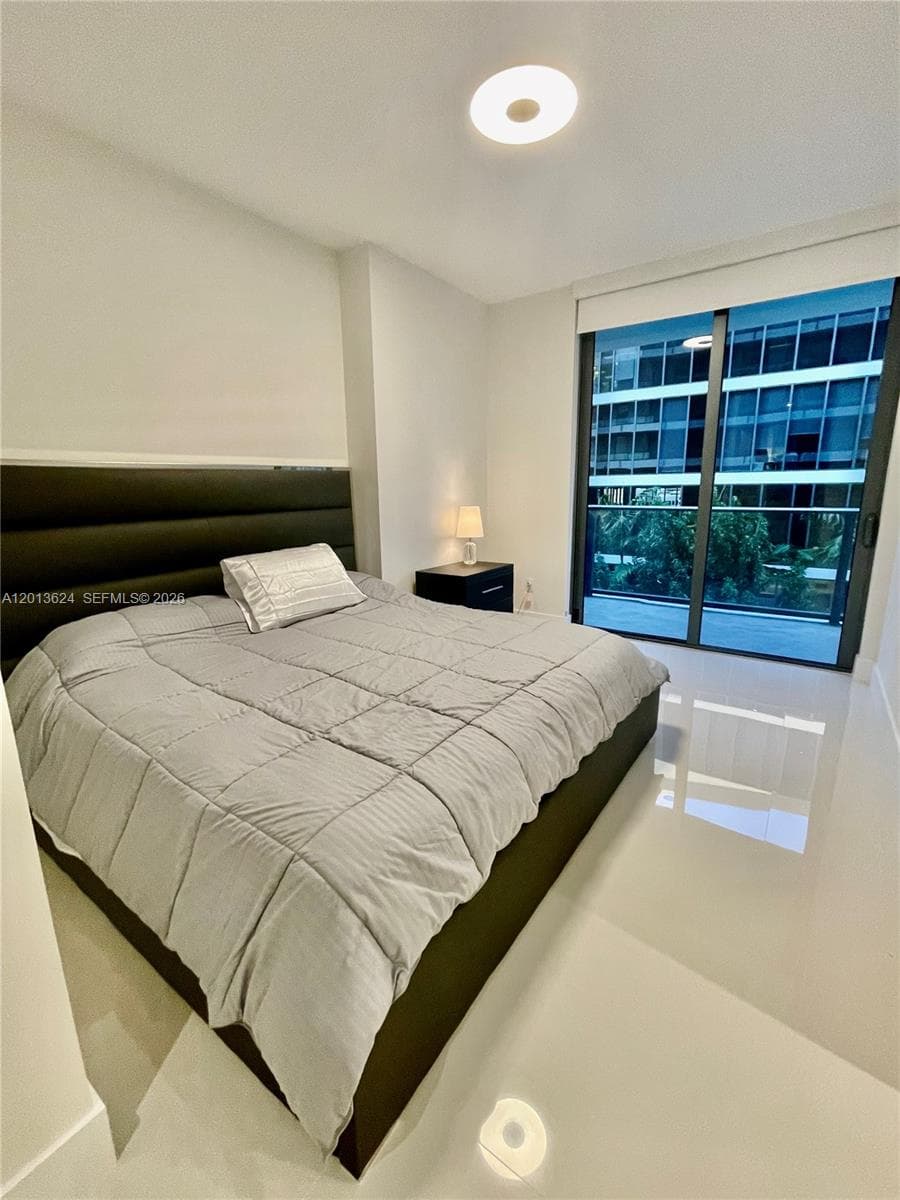 2960 NE 207th # 707, Aventura, FL 33180 photo 5
