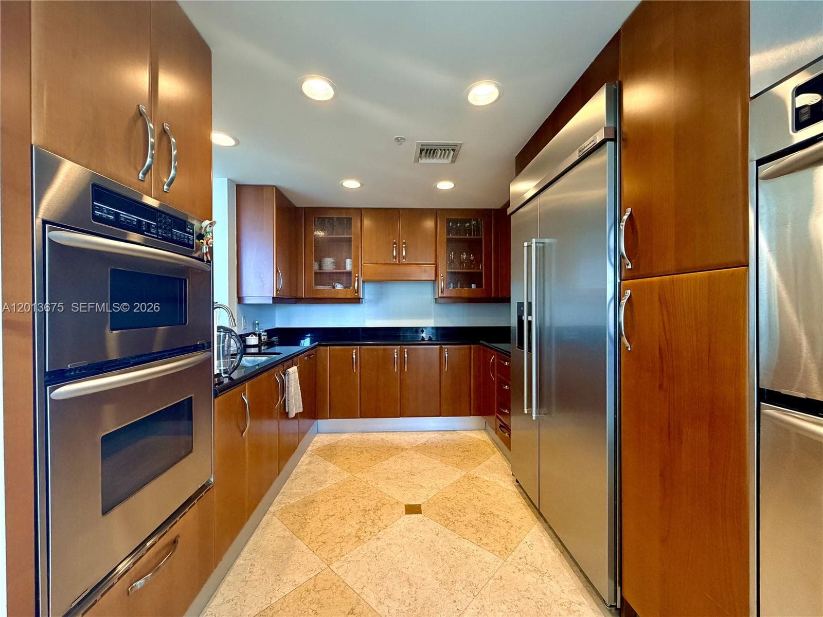 19400 Turnberry Way # 731, Aventura, FL 33180 photo 4