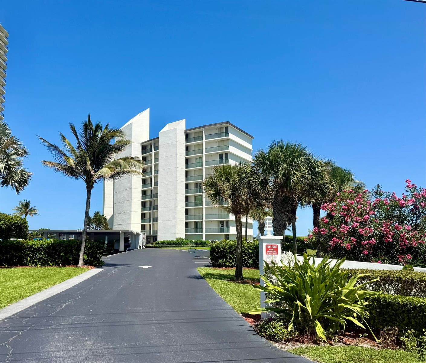 5400 N Ocean Drive # 1d, Singer Island, FL 33404 photo 3