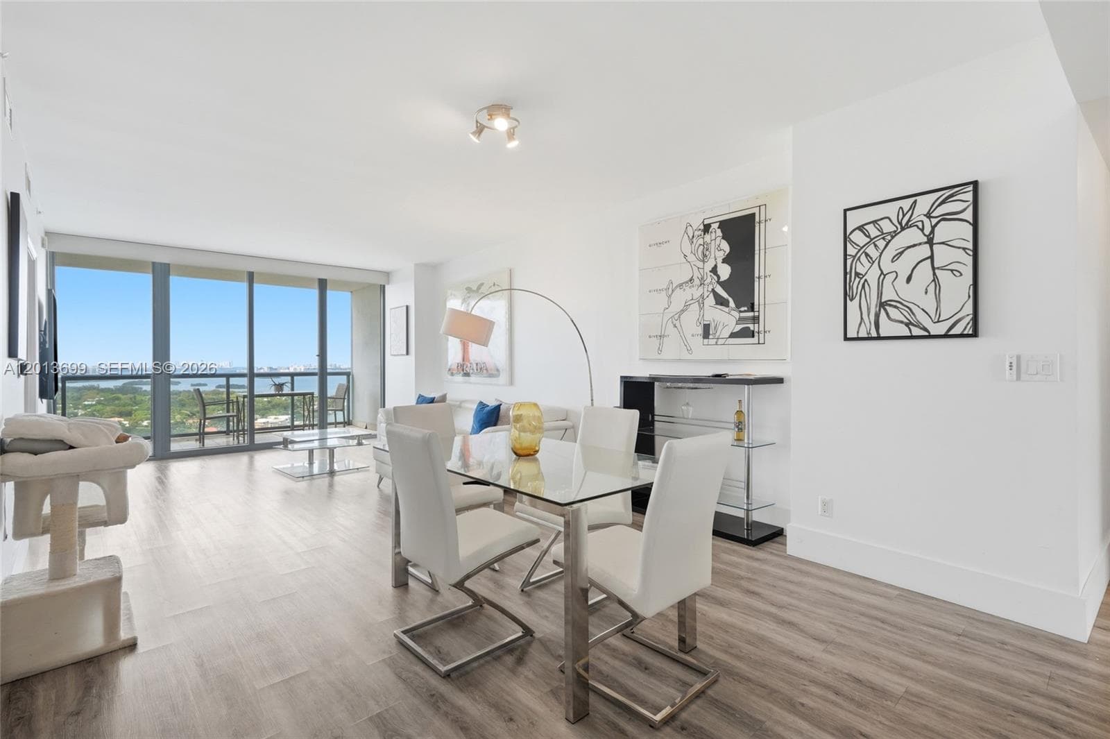 601 NE 36th St # 2707, Miami, FL 33137 photo 4