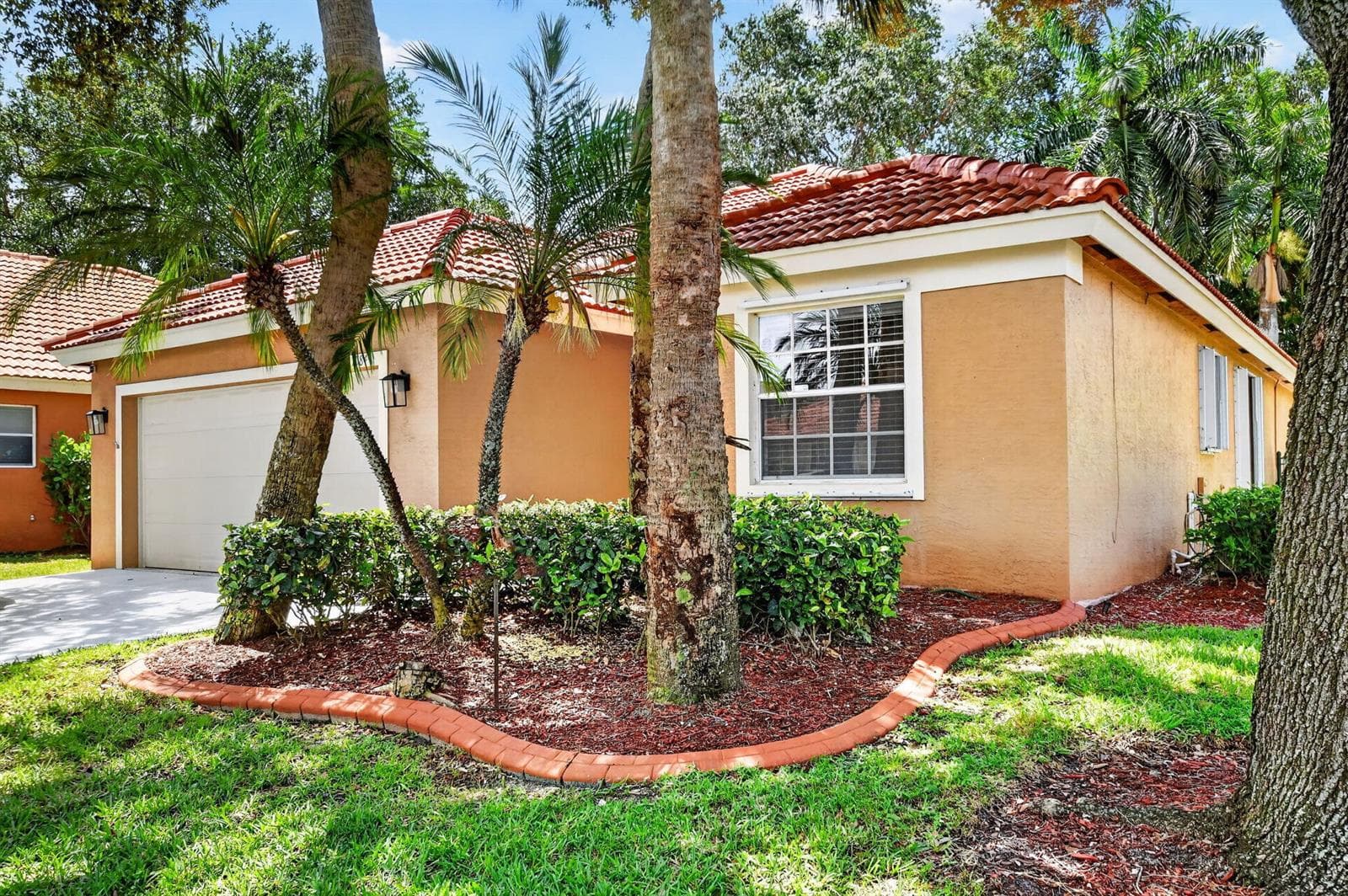 1084 Aspri Way, Riviera Beach, FL 33418 photo 3