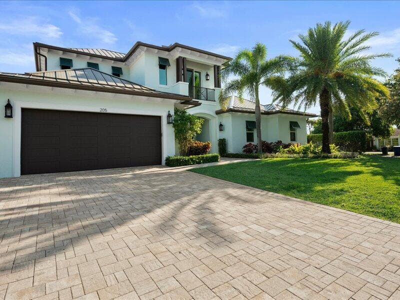 205 Body Court, Jupiter, FL 33477 photo 3