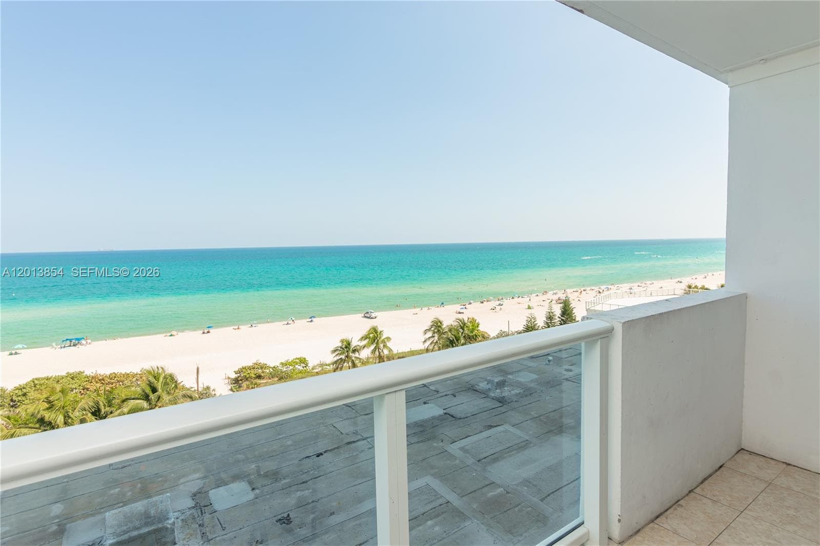 5445 Collins Ave # 627, Miami Beach, FL 33140 photo 2