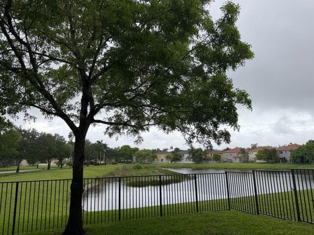 7027 Aliso Avenue, West Palm Beach, FL 33413 photo 4