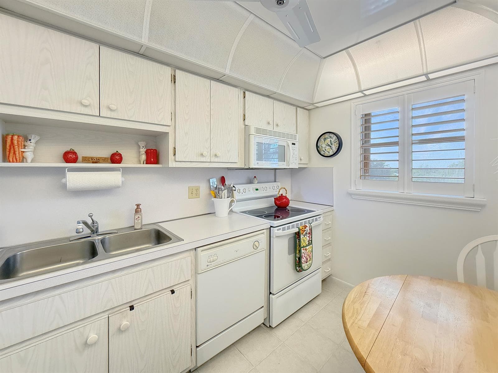 555 NW 4th Avenue # 401, Boca Raton, FL 33432 photo 2