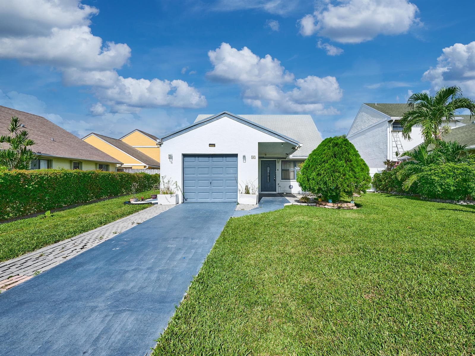 57 Peachtree Place, Boynton Beach, FL 33436 photo 2