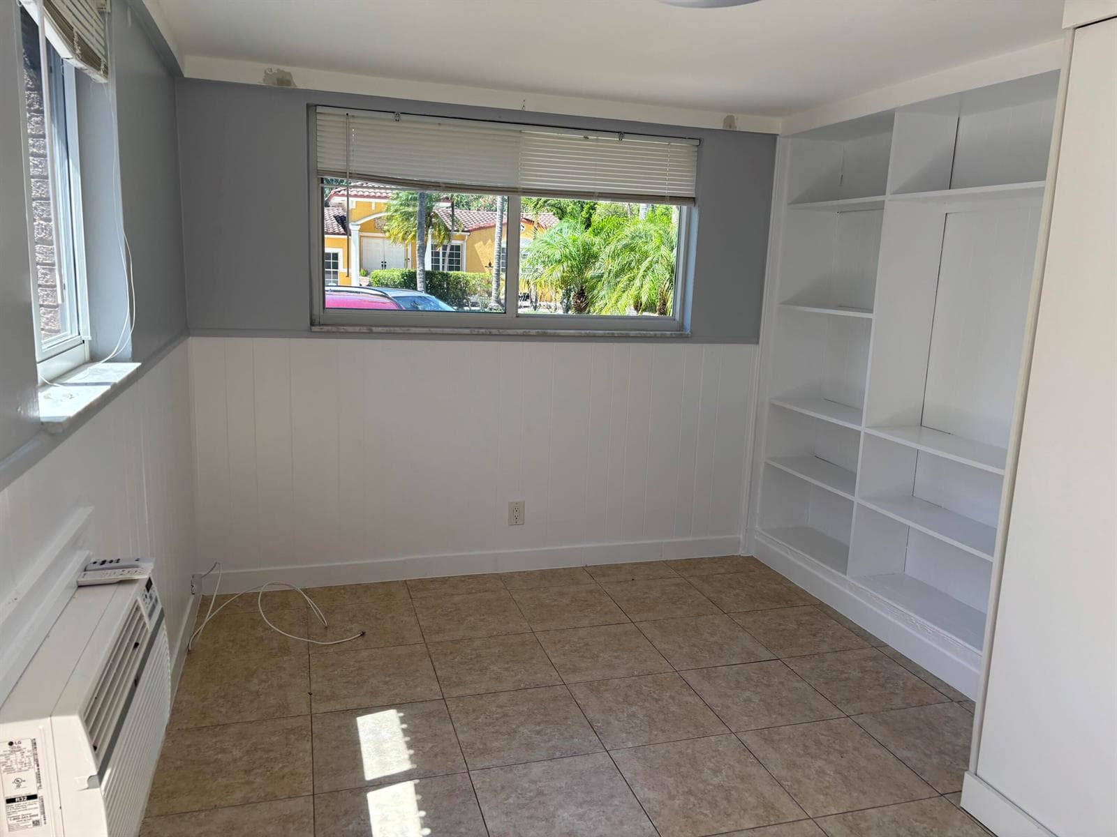 1418 Wiley Street, Hollywood, FL 33020 photo 3
