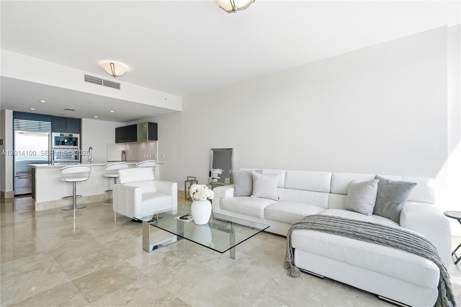 17001 Collins Ave # 1006, Sunny Isles Beach, FL 33160 photo 4