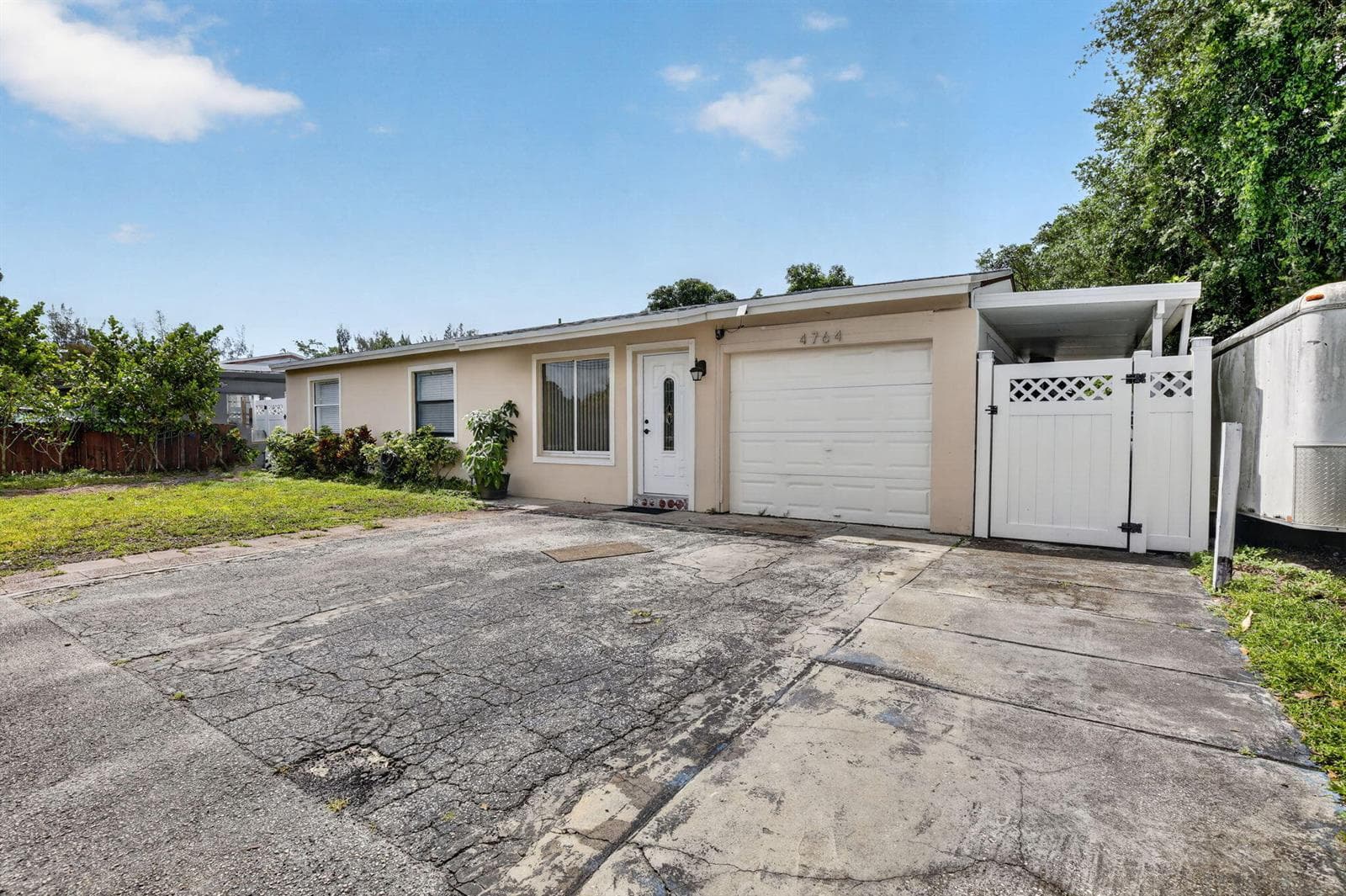 4764 SW 12th Street, Fort Lauderdale, FL 33317 photo 4