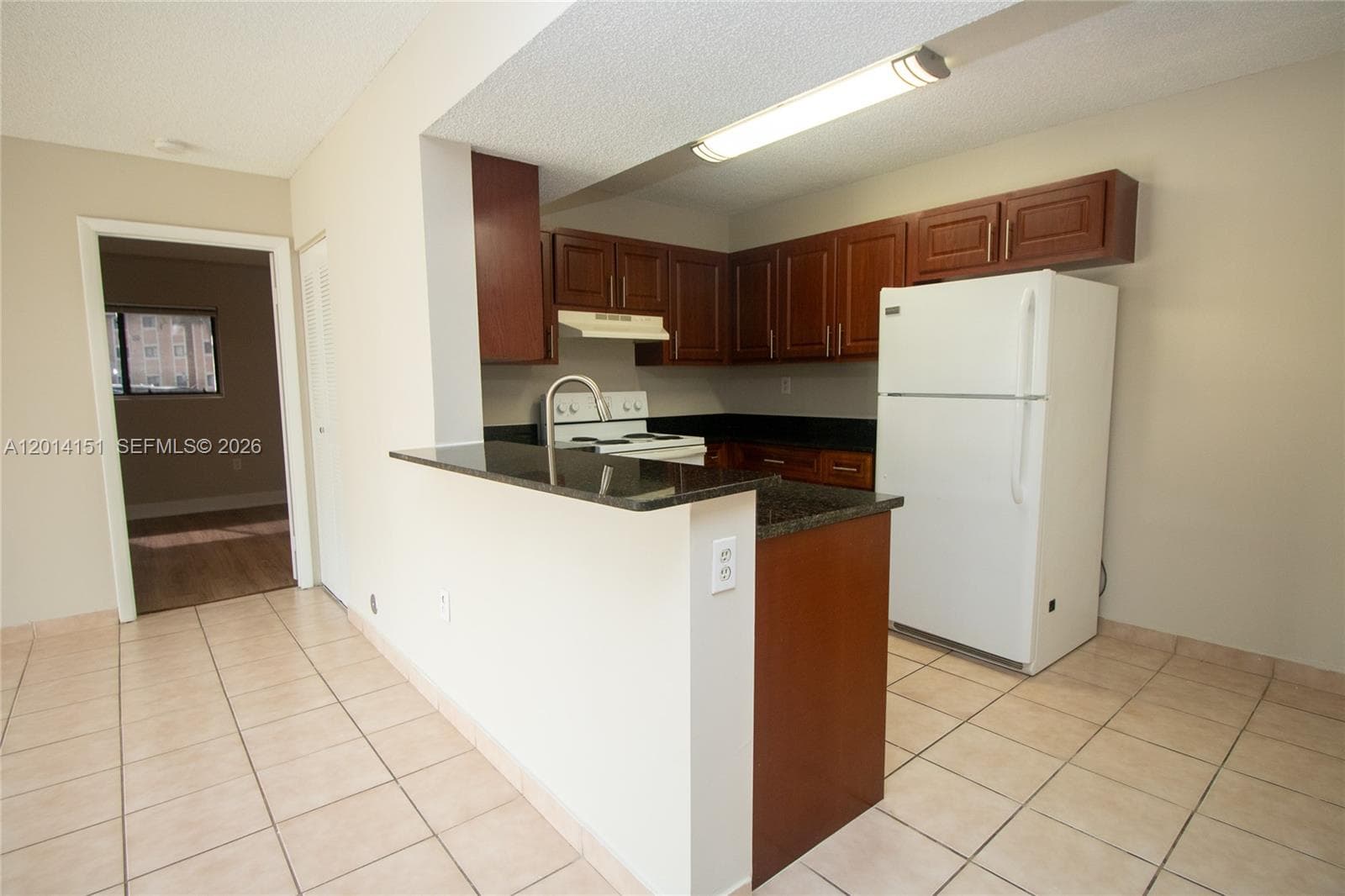 9491 S Palm Cir S # 101, Pembroke Pines, FL 33025 photo 3