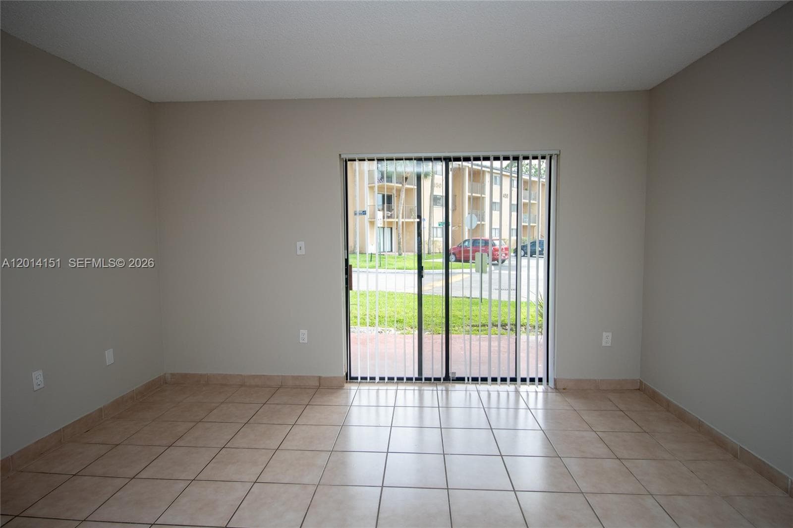 9491 S Palm Cir S # 101, Pembroke Pines, FL 33025 photo 5