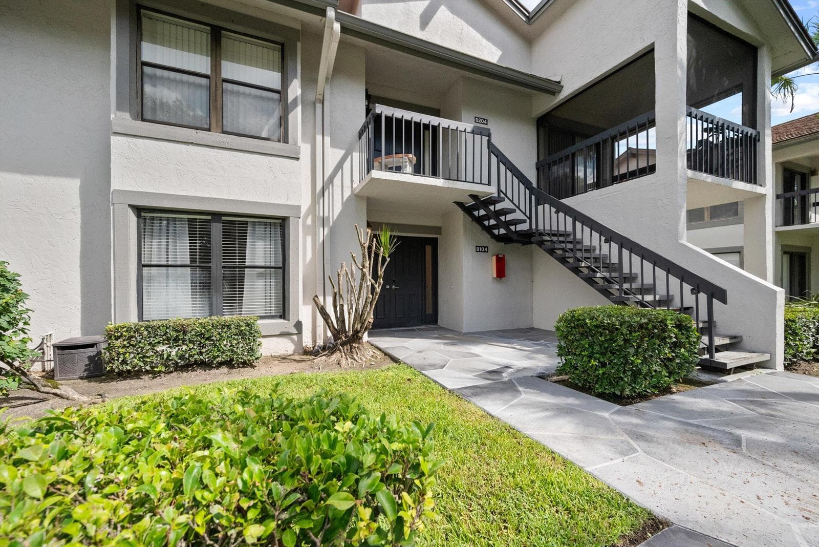 11355 Pond View Drive # D104, Wellington, FL 33414 photo 2