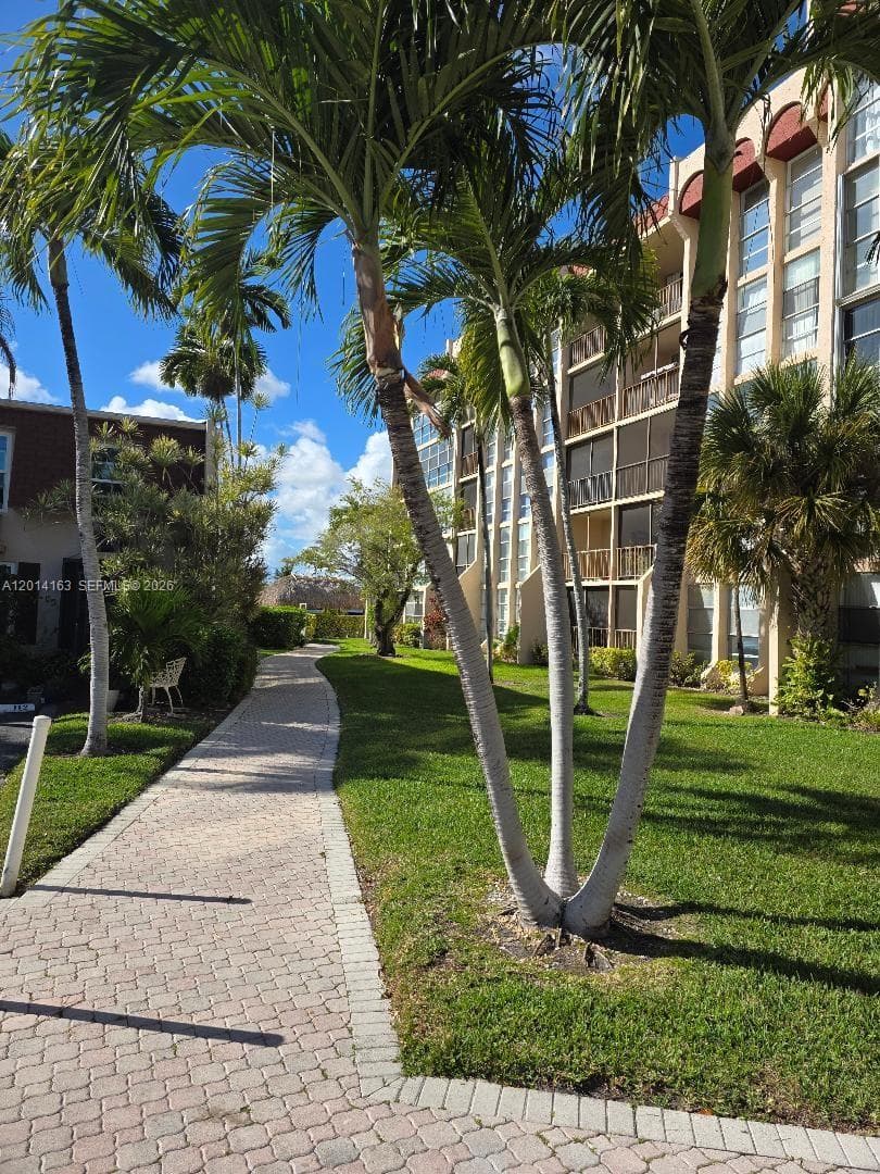 2001 Atlantic Shores Blvd # 104, Hallandale Beach, FL 33009 photo 3