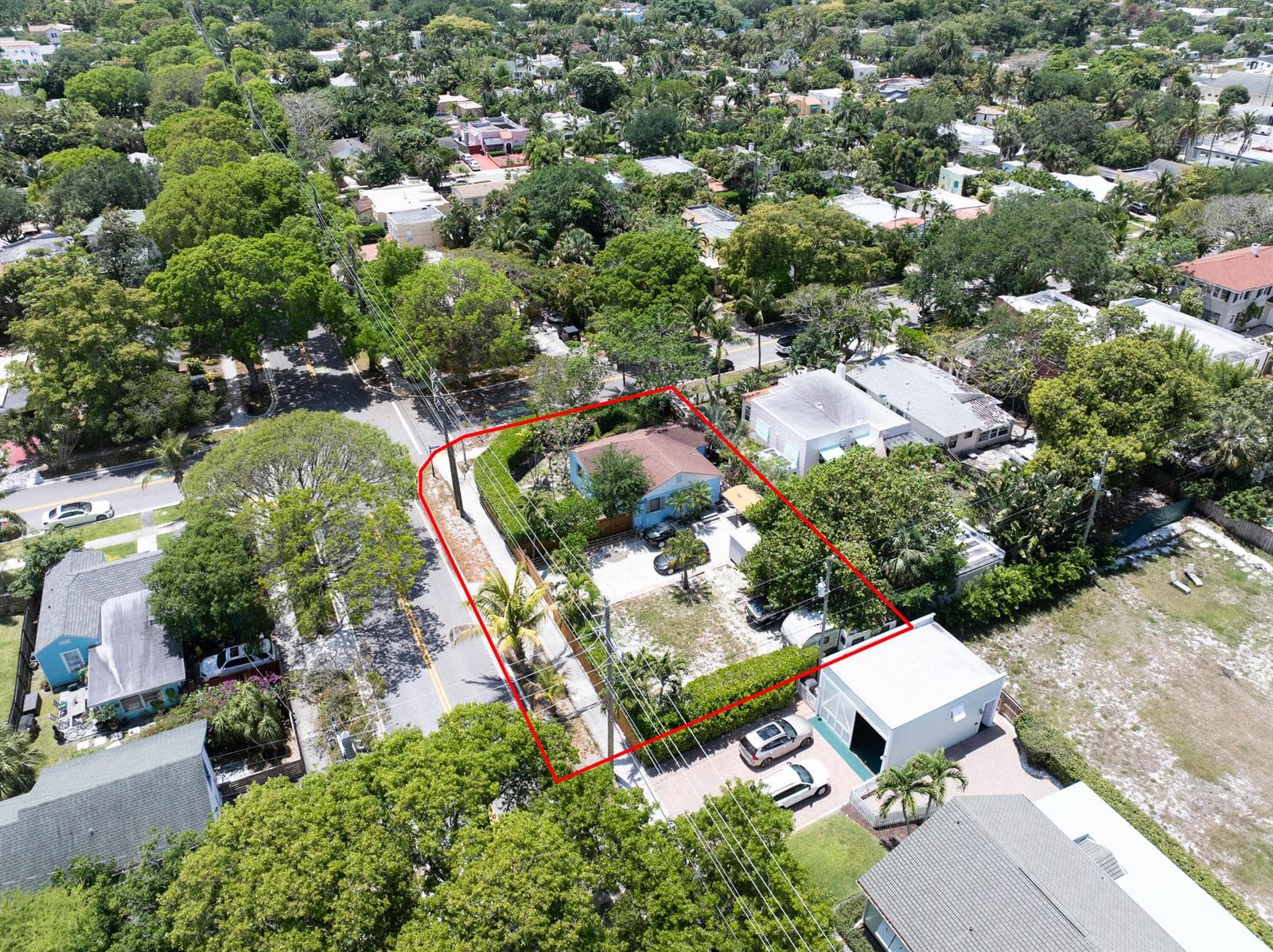 1915 Lake Avenue, West Palm Beach, FL 33401 photo 2