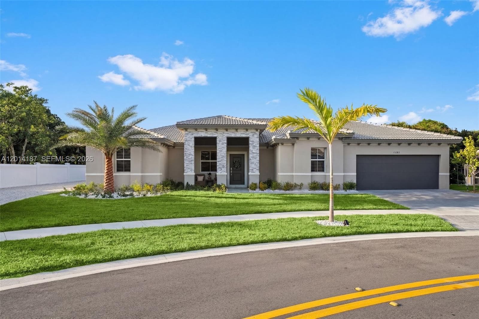 13283 SW 188th Ter, Miami, FL 33177