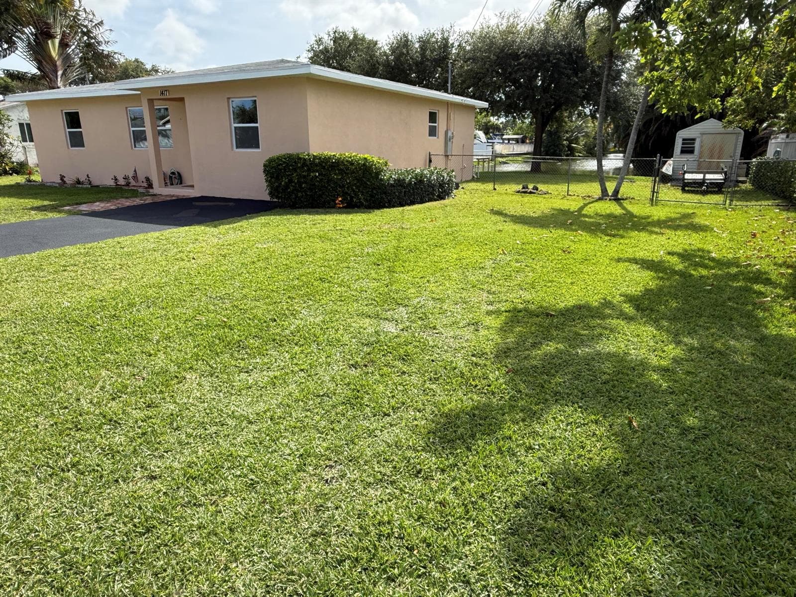 1417 Willow Road, West Palm Beach, FL 33406 photo 2