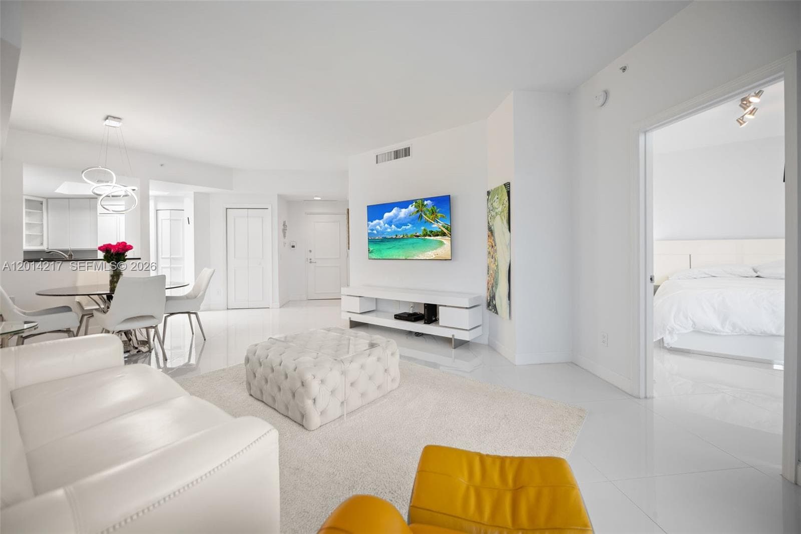21050 Point Pl # 302, Aventura, FL 33180 photo 4