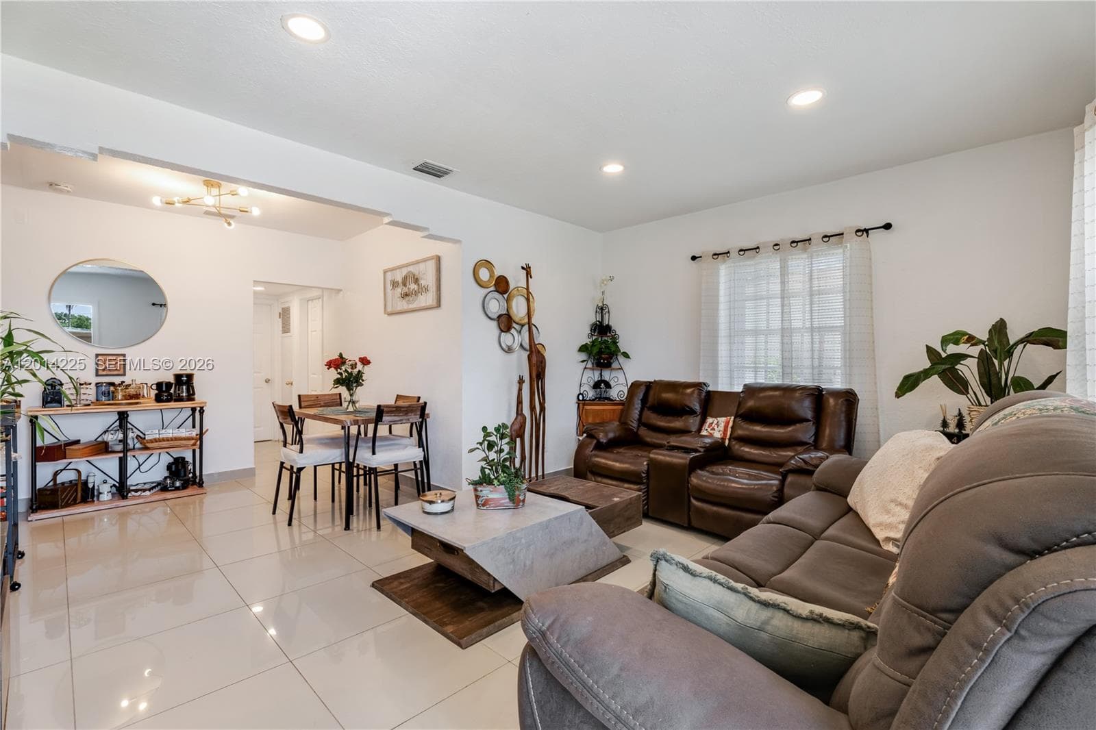 1059 NW 77th St, Miami, FL 33150 photo 3