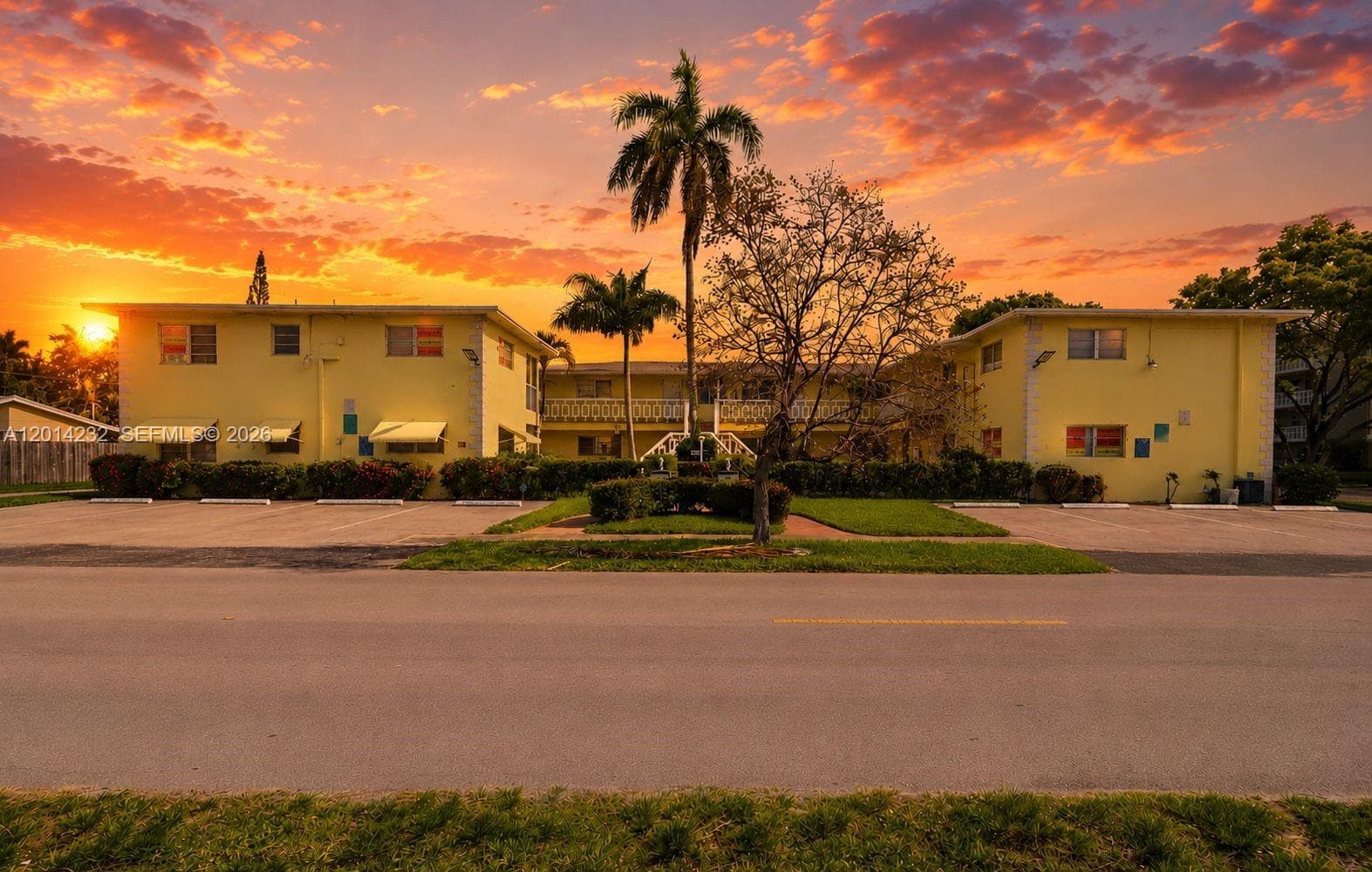 1501 Arthur St # 6, Hollywood, FL 33020 photo 3