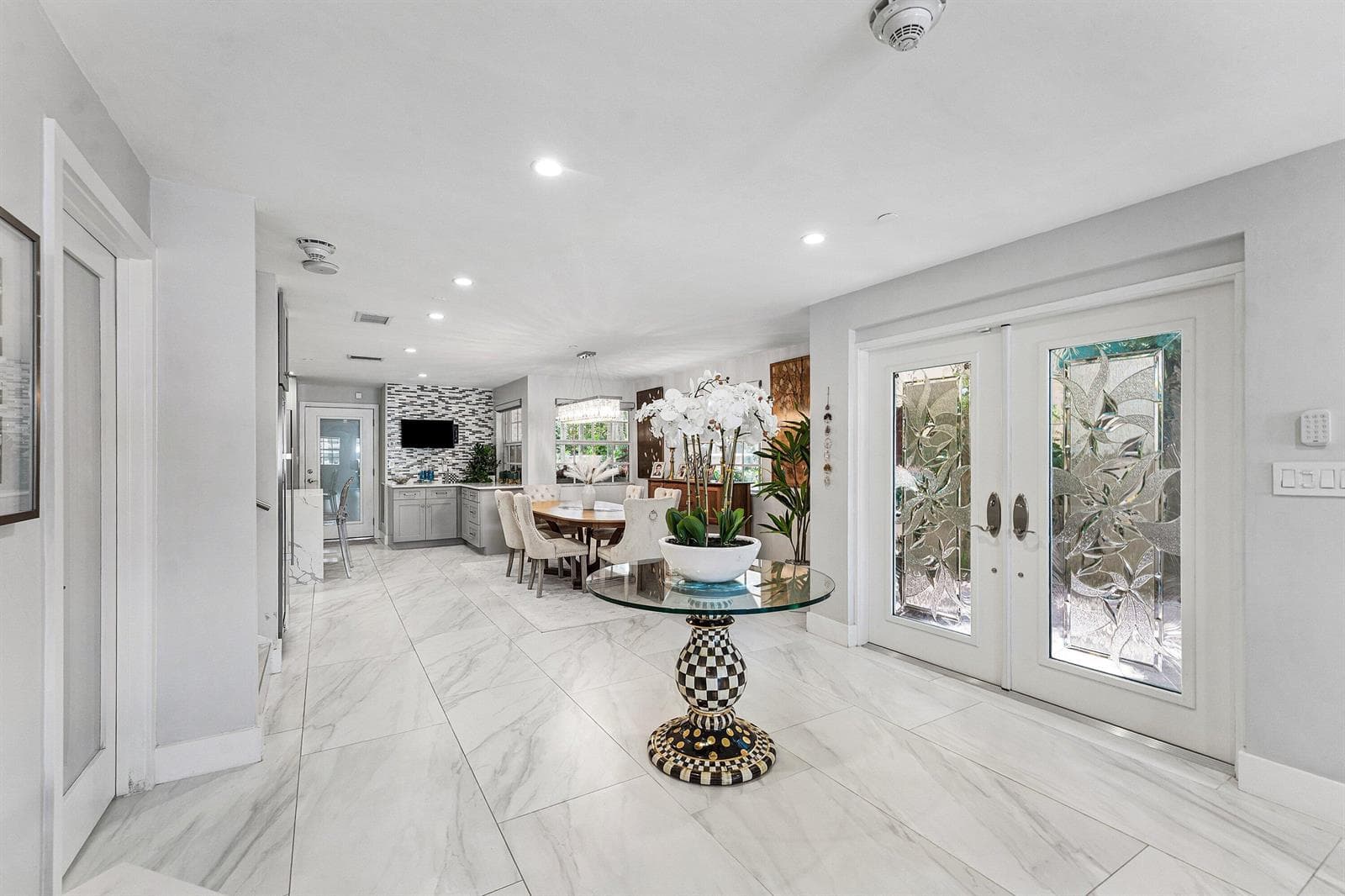 19 Hendricks Isle, Fort Lauderdale, FL 33301 photo 4